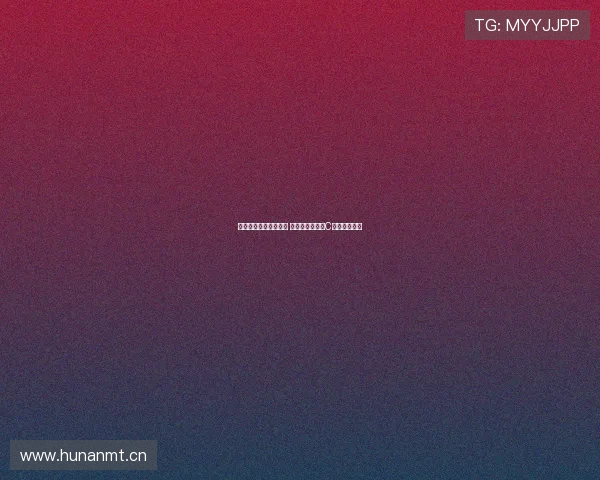 理性追星遭遇尴尬瞬间 球迷试图自拍被C罗推开引热议 理性追星遭遇尴尬瞬间 球迷试图自拍被C罗推开引热议